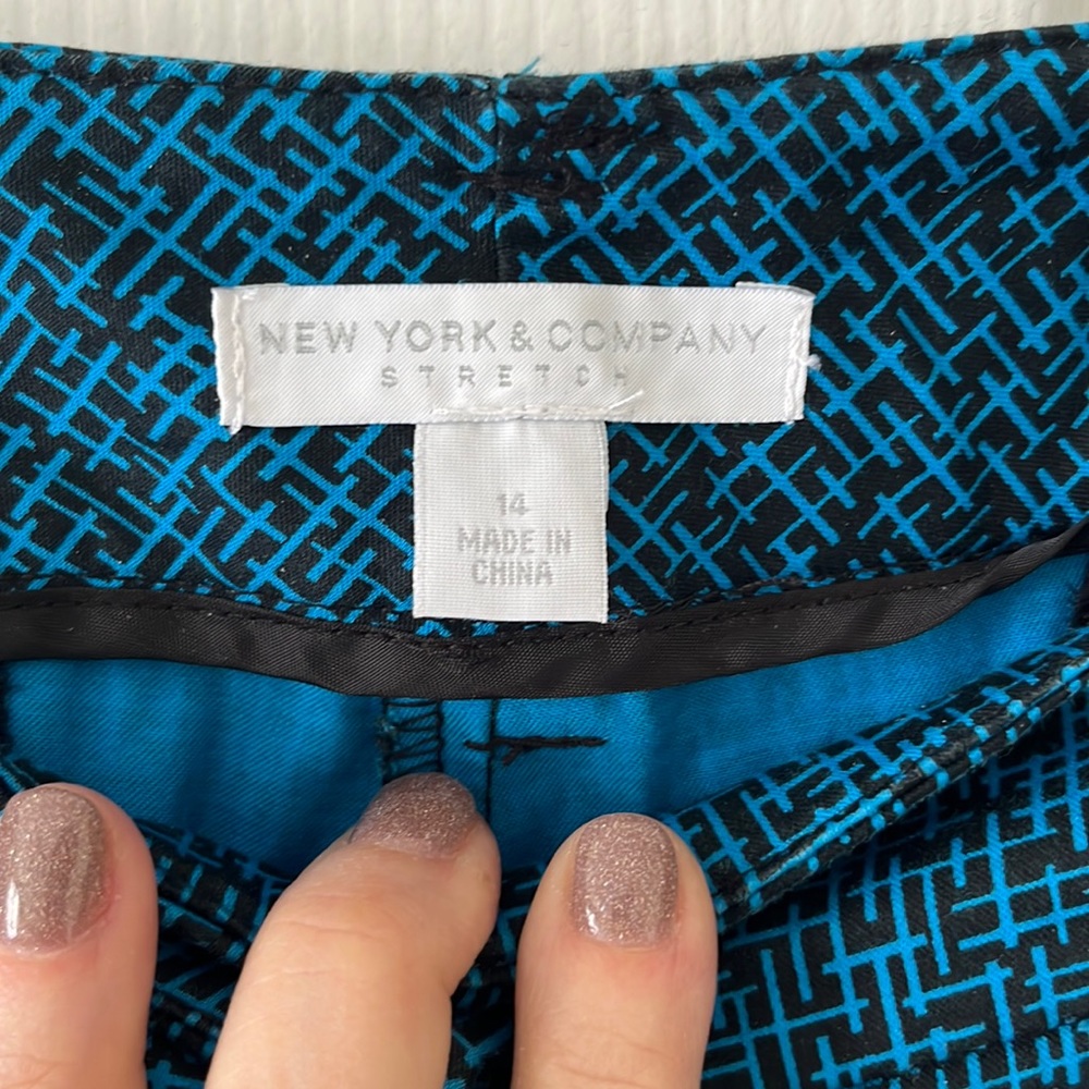 New York and Company size 14 cropped pants fun fun color